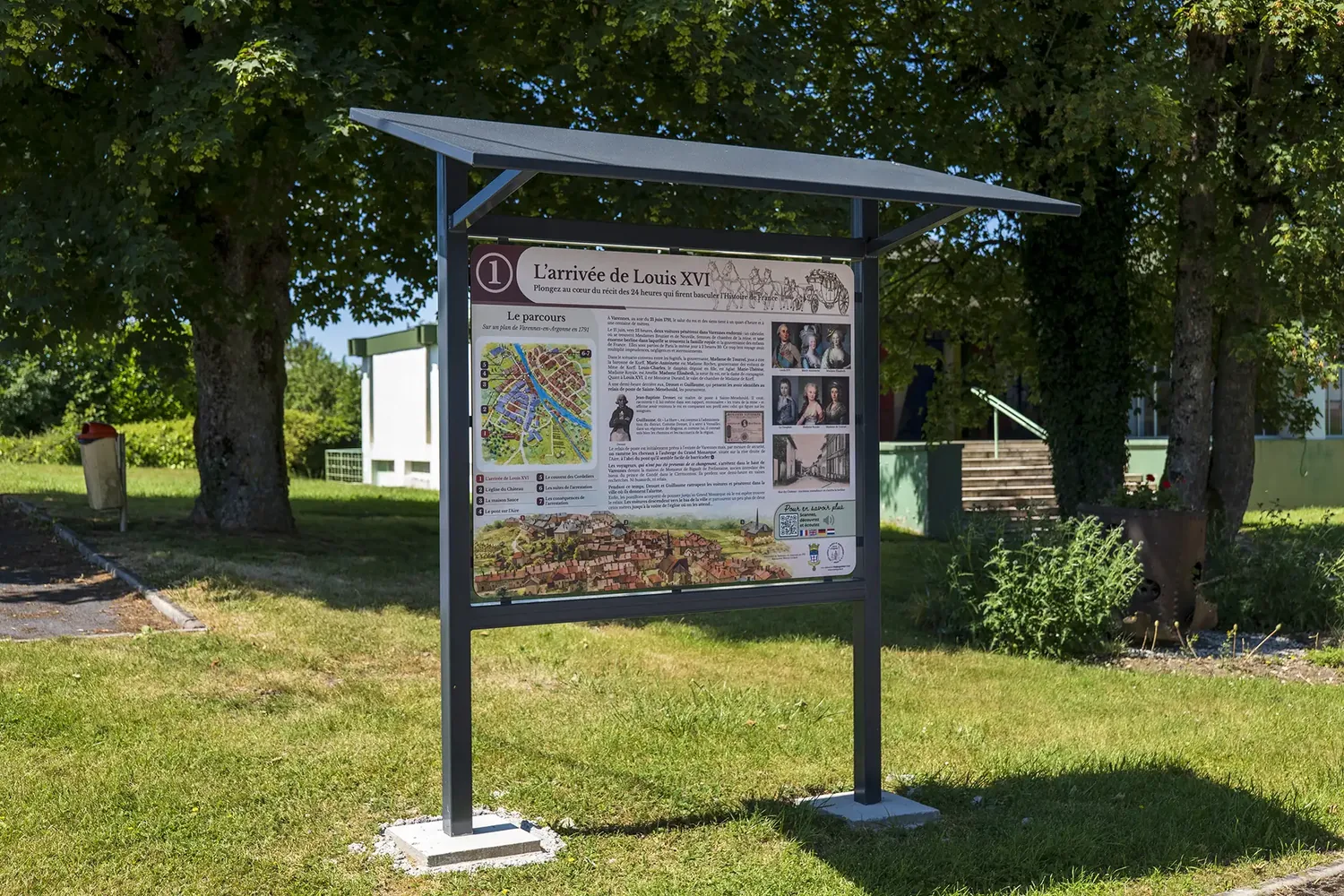 Panneau d'interprétation ExploGuide installé à Varennes-en-Argonne